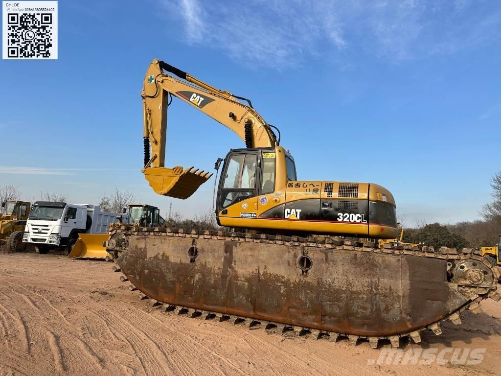 CAT 320 C L Экскаваторы-амфибии