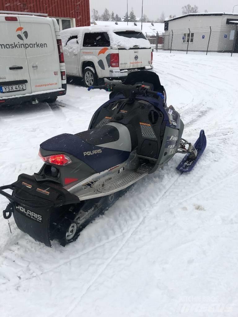 Polaris 900 Fusion Внедорожники