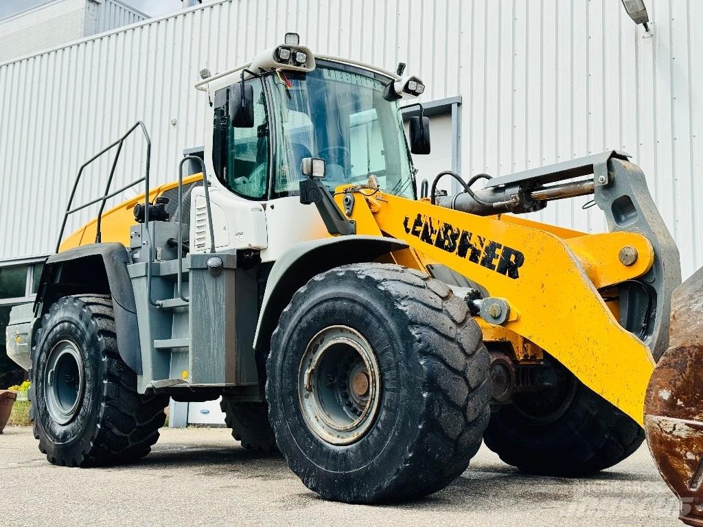 Liebherr L 566 Фронтальные погрузчики