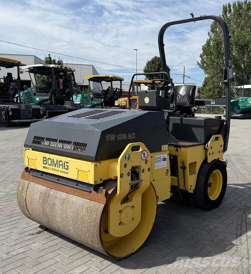 Bomag BW 138 AC Комбинированные катки