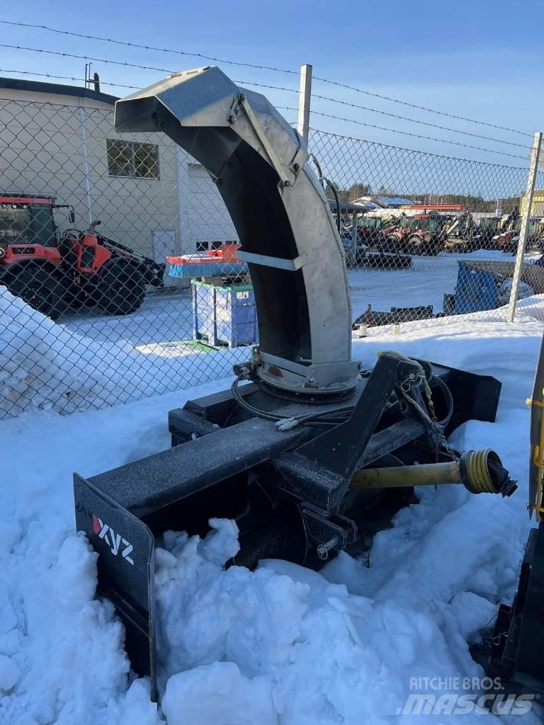XYZ Snöfräs XYZ 2400 Снегоуборщики