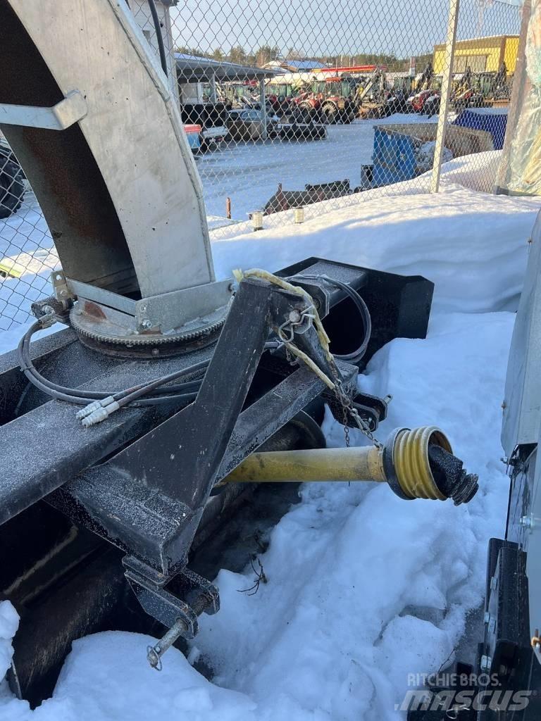 XYZ Snöfräs XYZ 2400 Снегоуборщики