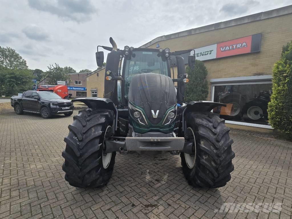 Valtra T 174 Трактора