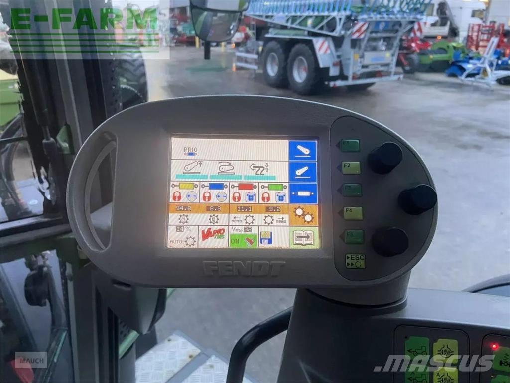 Fendt 820 vario Трактора