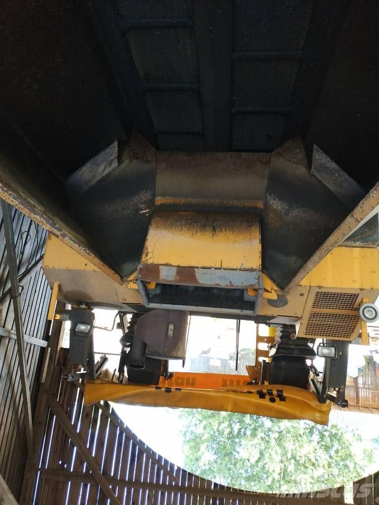 ABG Titan 325 EPM Асфальтоукладчики