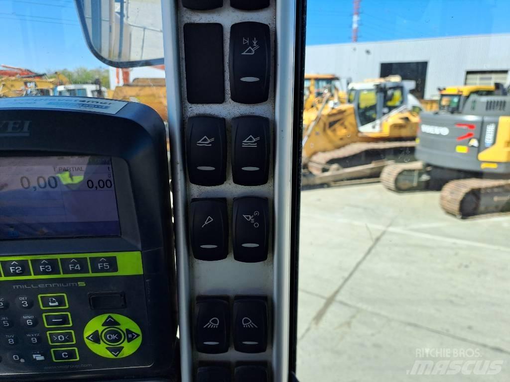 Volvo L150H (CDC) Фронтальные погрузчики