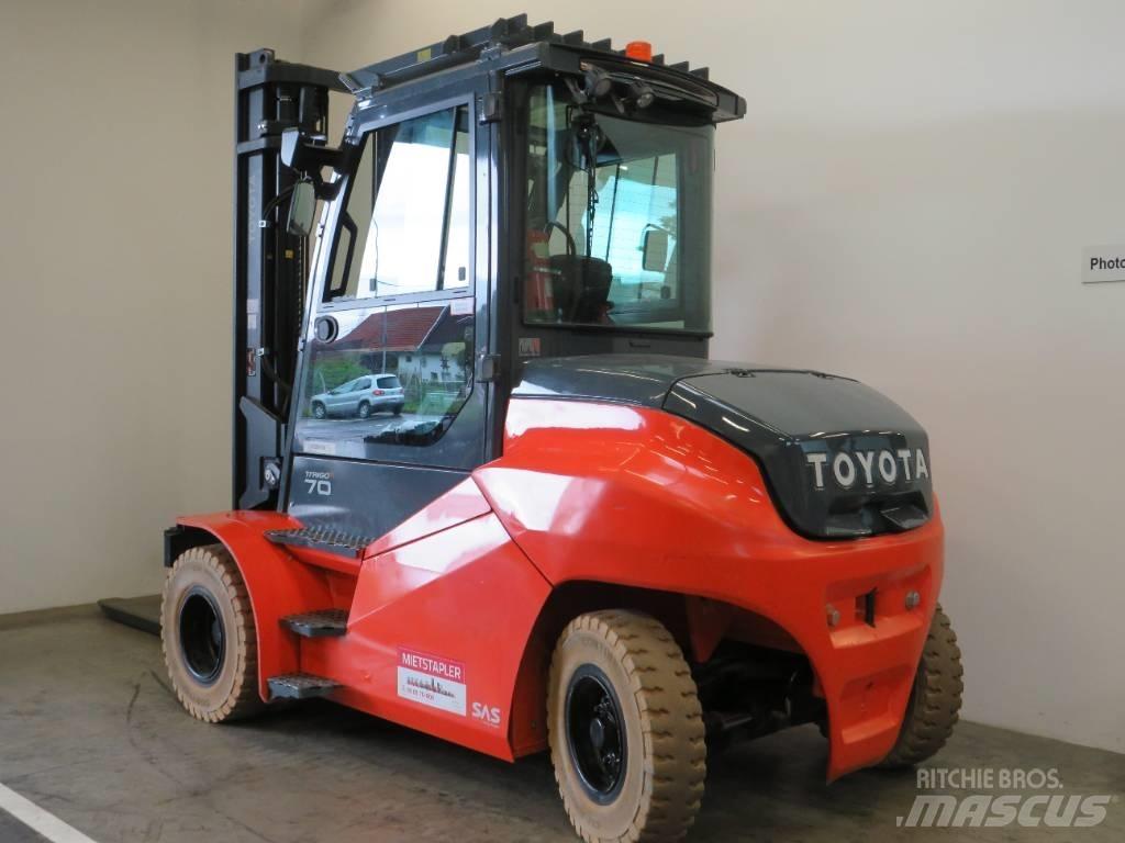 Toyota 9FBM70T Электропогрузчики