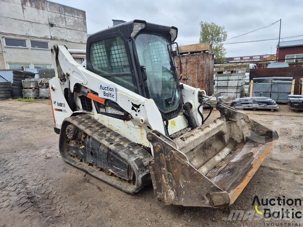 Bobcat T590 Гусеничные фронтальные погрузчики