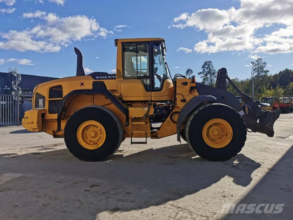 Volvo L110G Фронтальные погрузчики