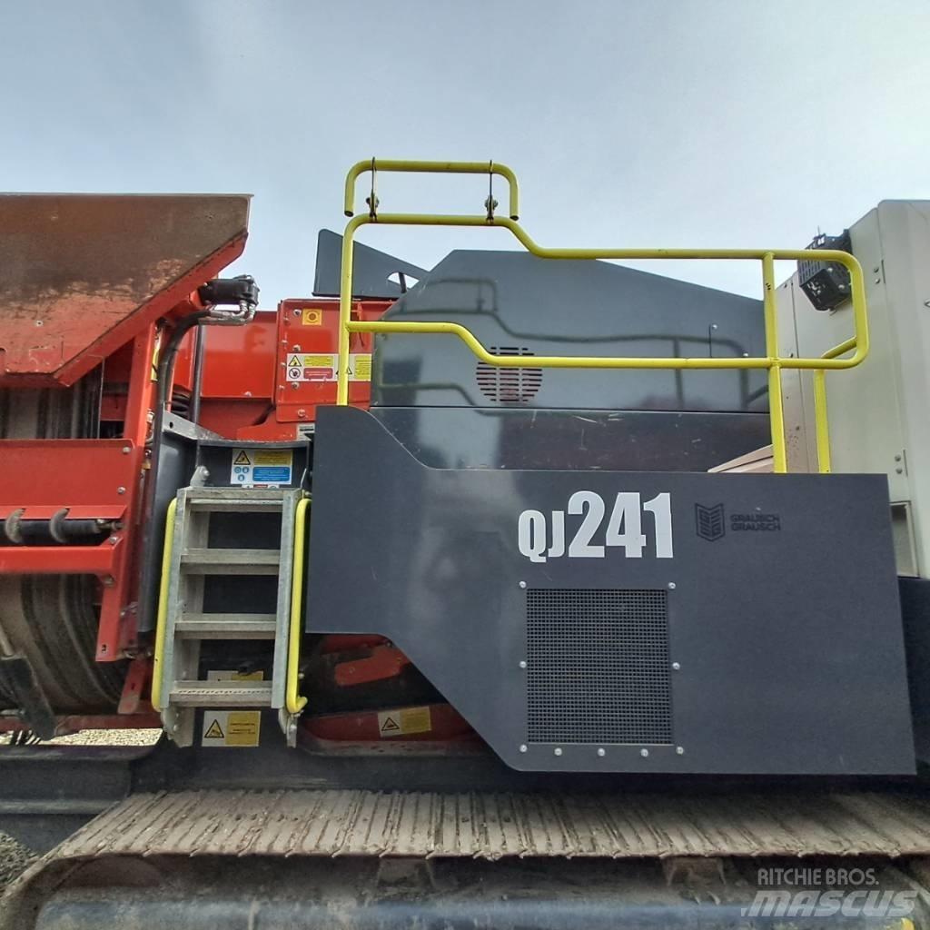 Sandvik QJ241 Мобильные дробилки