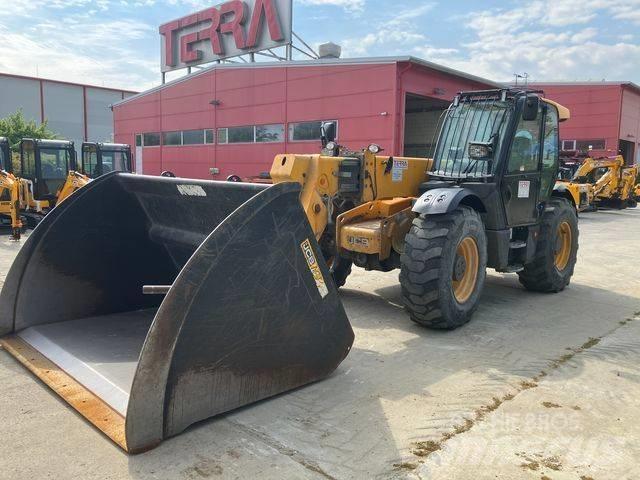 JCB 560-80 WM Телескопические погрузчики