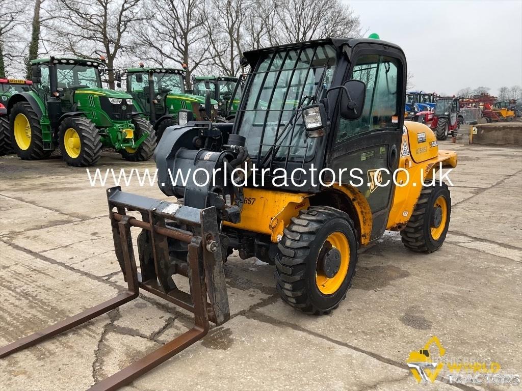 JCB 520-40 Телескопические погрузчики