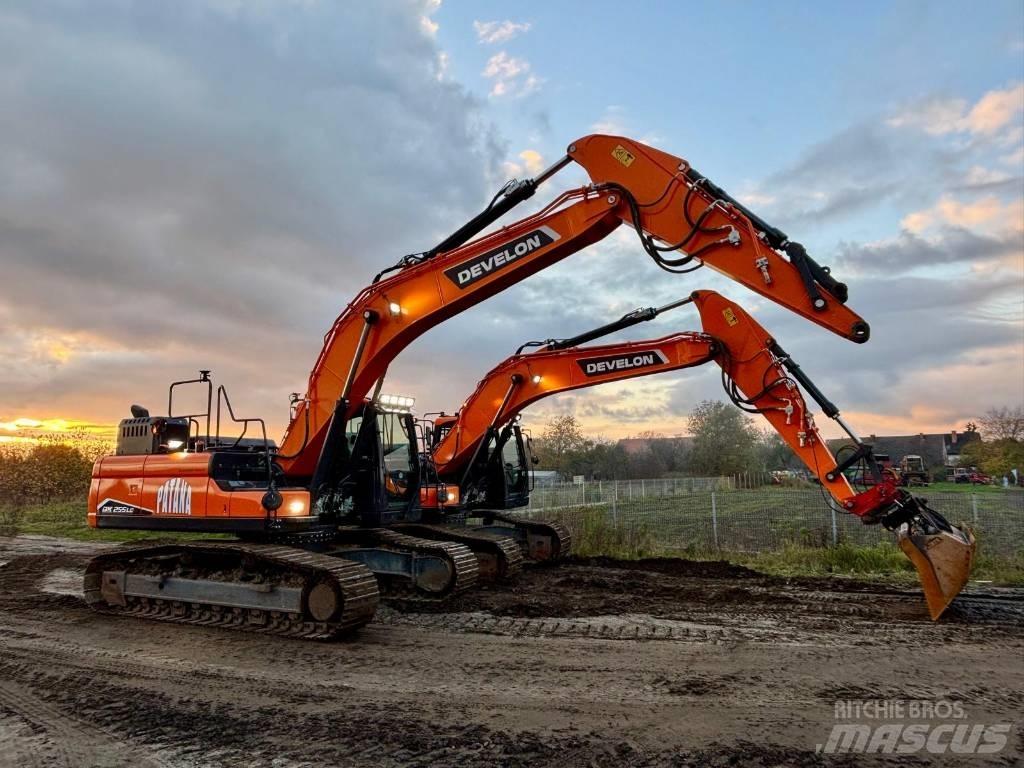 Doosan DX 255 Гусеничные экскаваторы