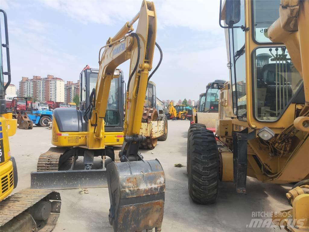 Komatsu PC56-7 Гусеничные экскаваторы