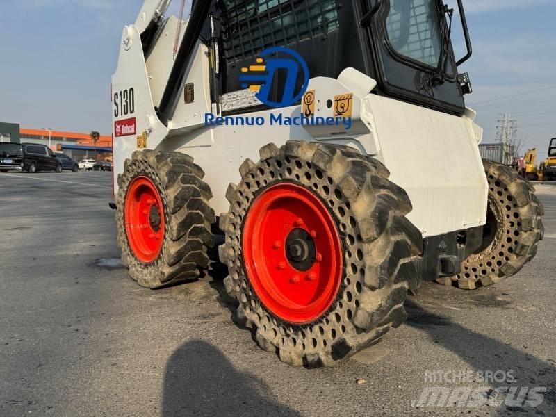 Bobcat S 130 Мини-погрузчики