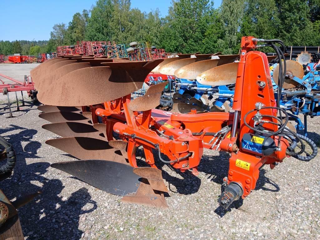 Kuhn Vari-Master 123 Оборотные плуги
