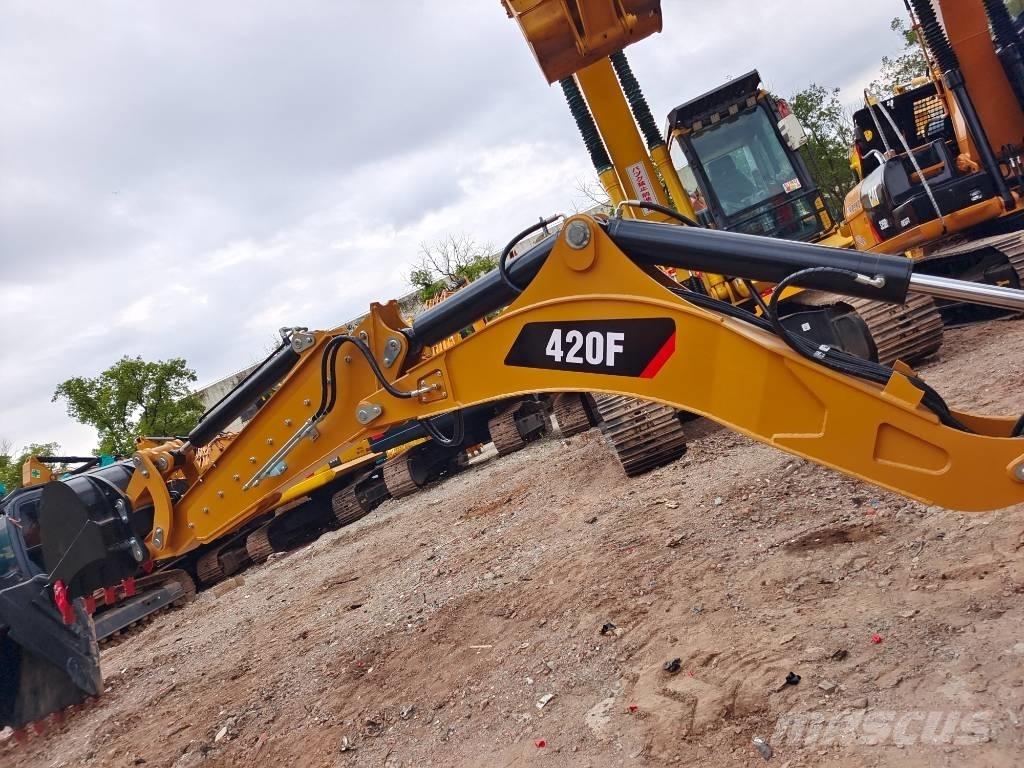 CAT 420 F Экскаваторы-погрузчики