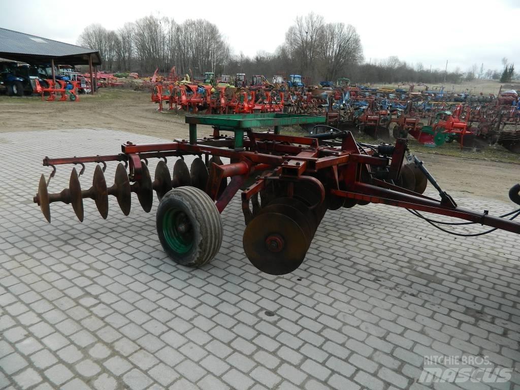 Kverneland 2*16 Дисковые бороны