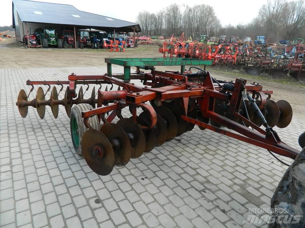 Kverneland 2*16 Дисковые бороны