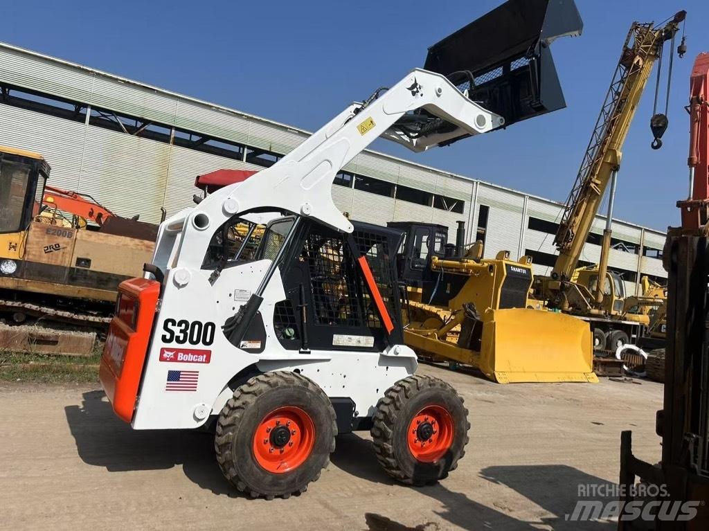 Bobcat S 300 Мини-погрузчики