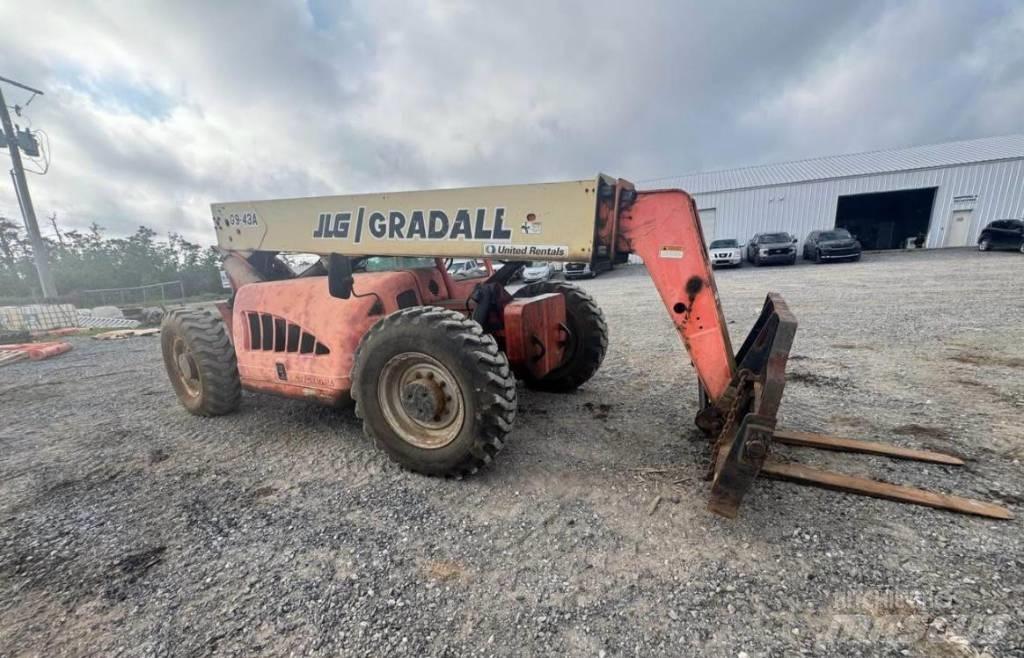 JLG G 9-43 A Телескопические погрузчики