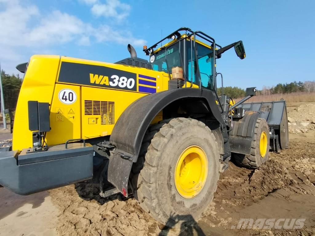 Komatsu WA 380-8 Фронтальные погрузчики