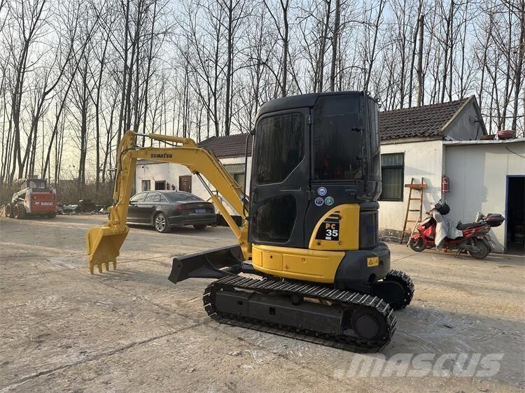 Komatsu PC 35 MR Гусеничные экскаваторы