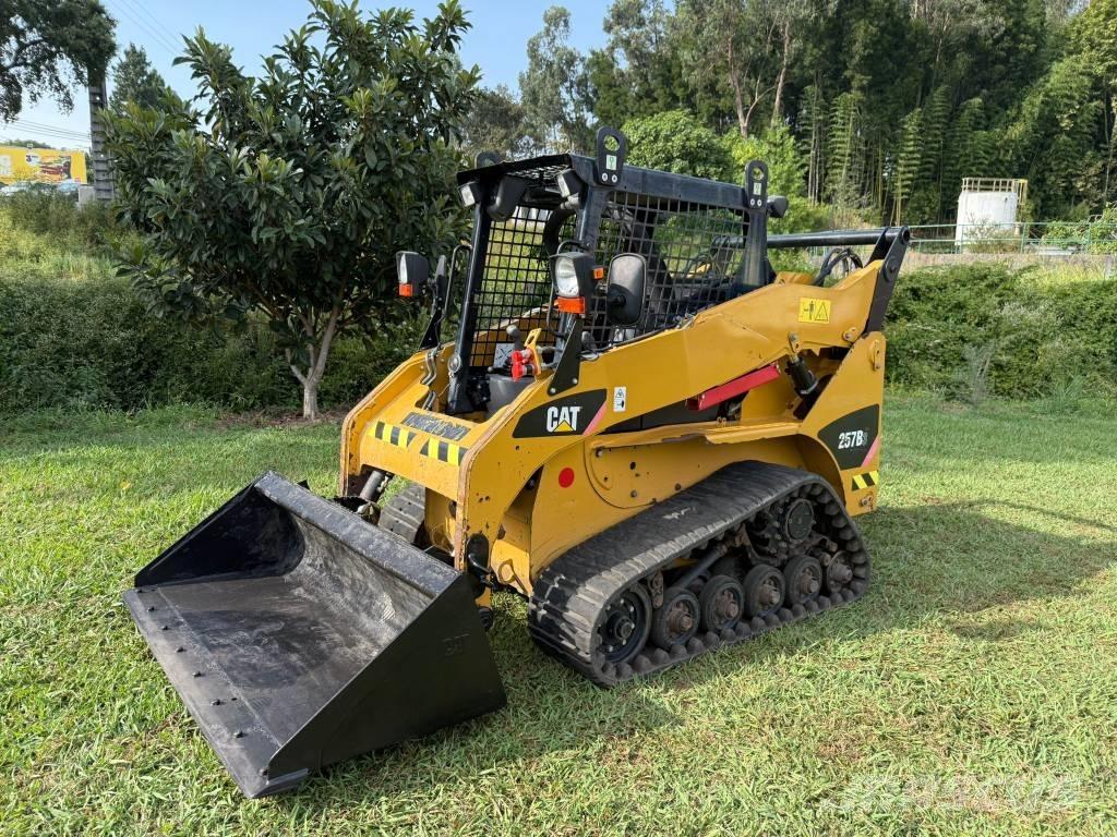 CAT 257 B Гусеничные фронтальные погрузчики