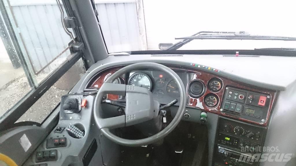 Isuzu Turquoise Междугородные автобусы