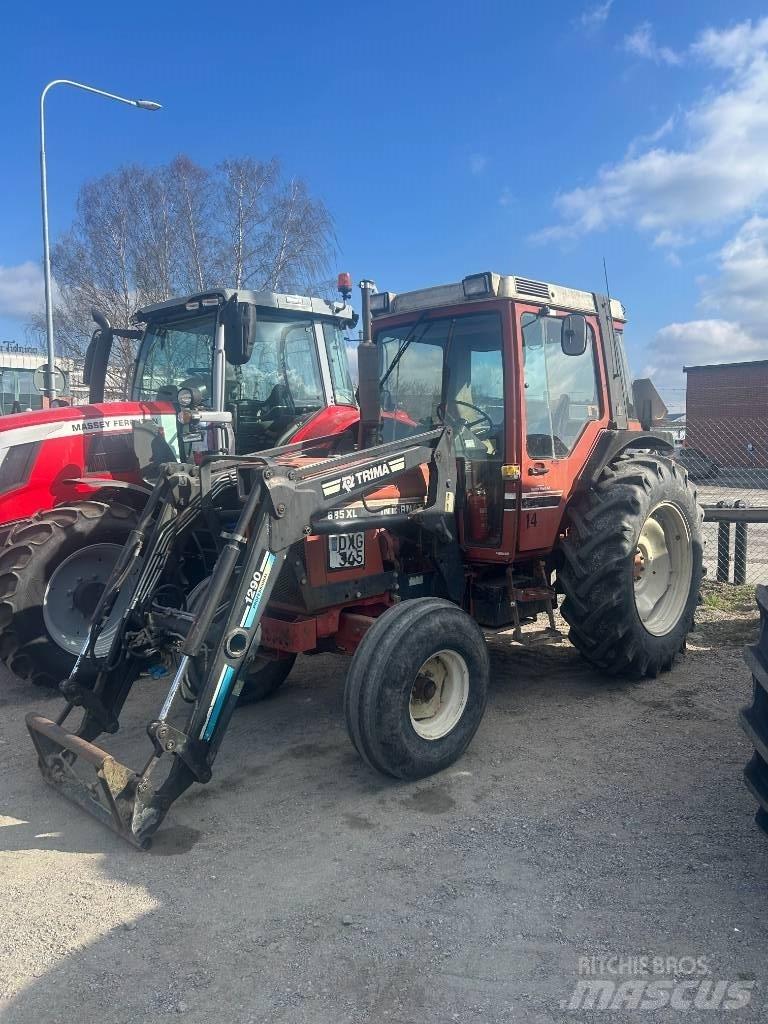 International 685 XL Трактора