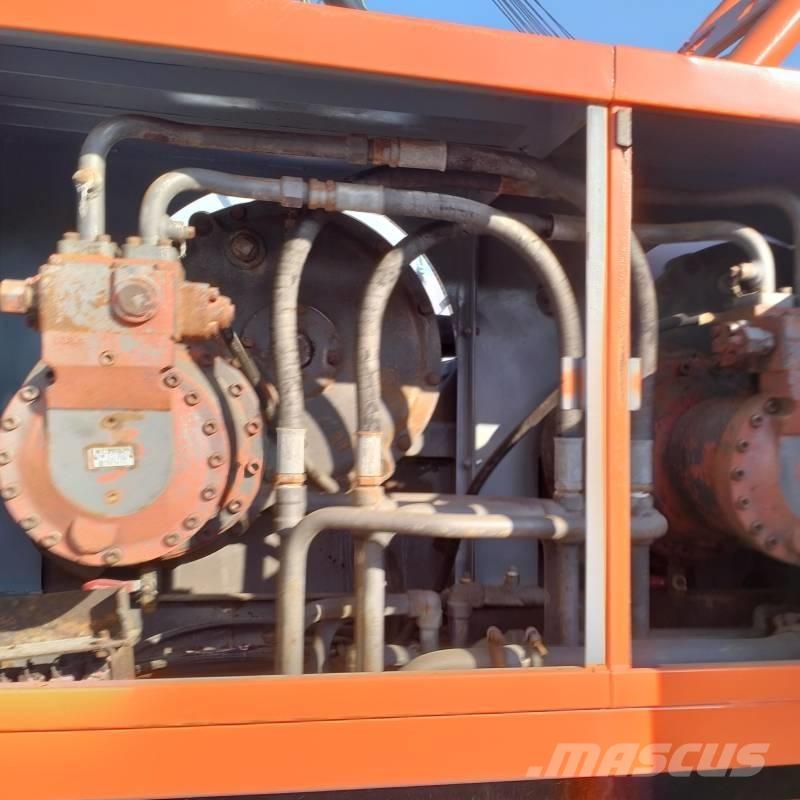 Hitachi KH 150 Гусеничные краны