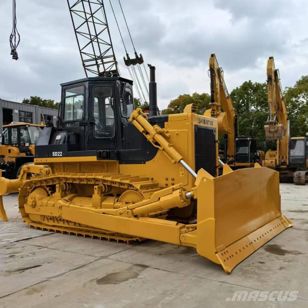 Shantui SD22 Гусеничные бульдозеры