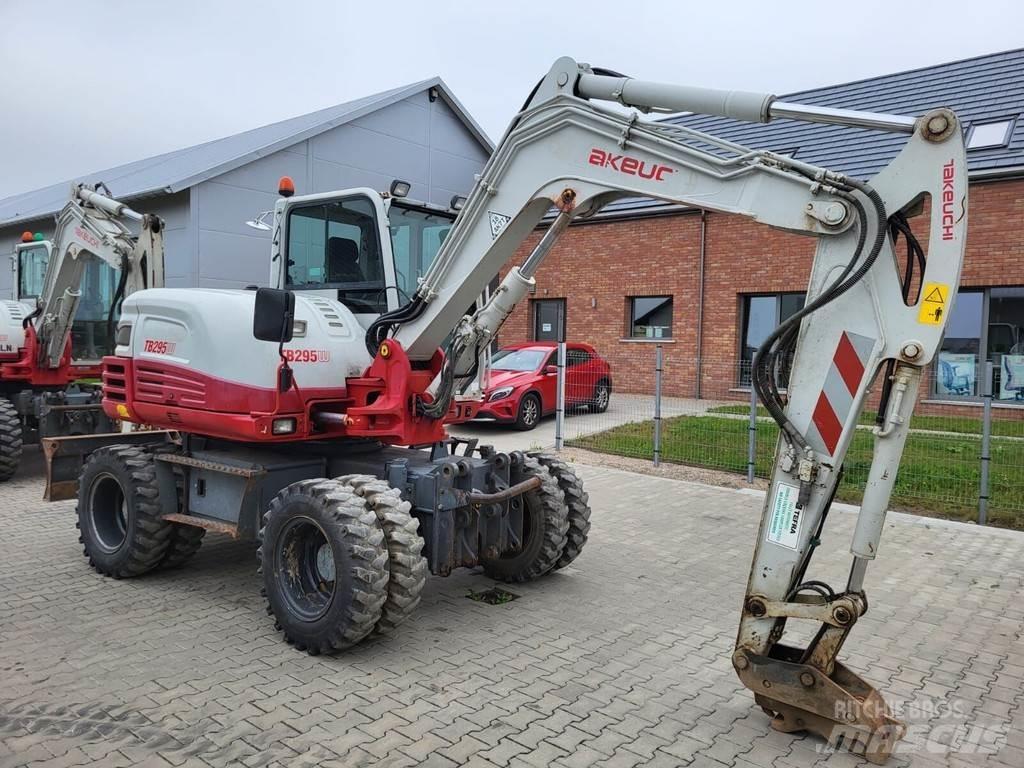 Takeuchi TB295W Малые экскаваторы 7т-12т