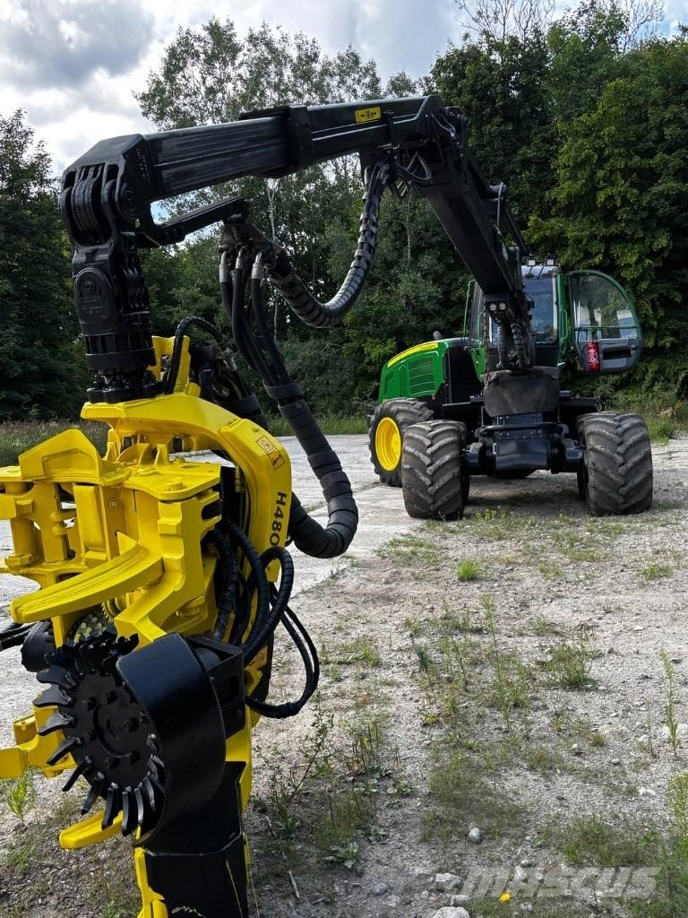 John Deere 1270 E Харвестеры