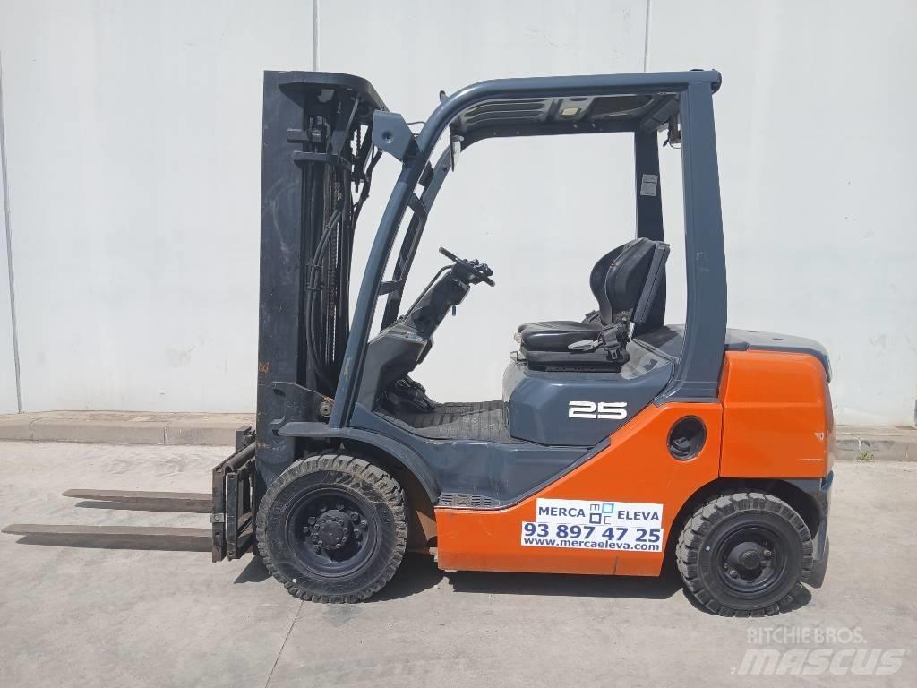 Toyota 02-8FDF25 Дизельные погрузчики