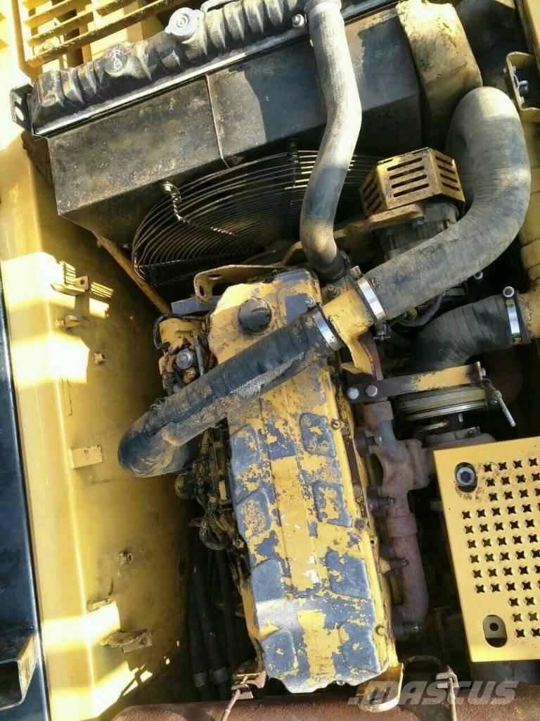 CAT 330 C Гусеничные экскаваторы