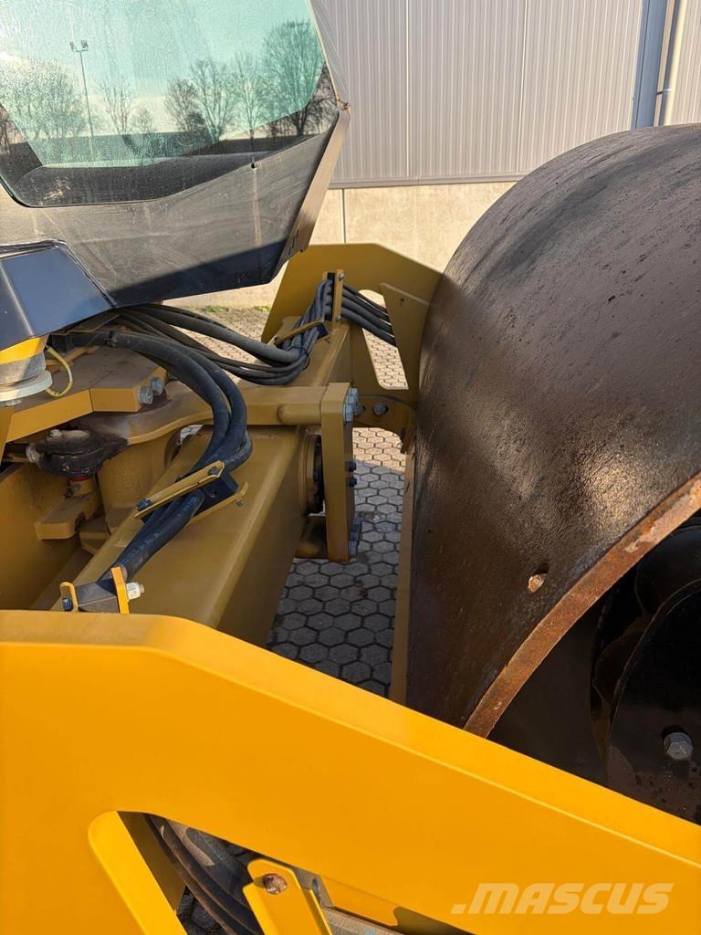 CAT CS11 GC Другие дорожные катки