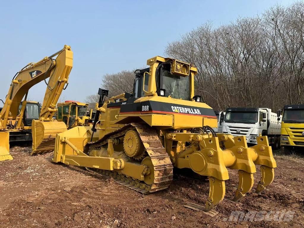 CAT D 8 R Гусеничные бульдозеры