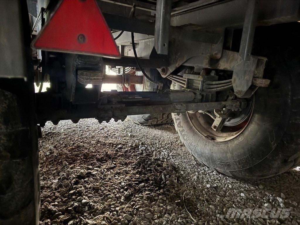 CLAAS Quantum 5800 P Прицепы с самозагрузкой