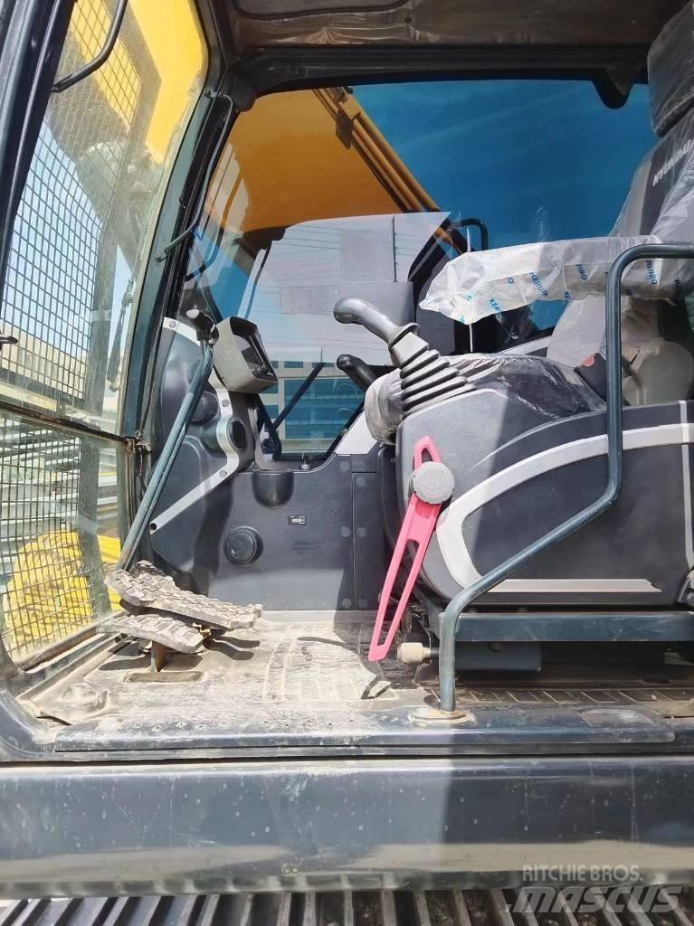 Hyundai R220LC-9S Гусеничные экскаваторы