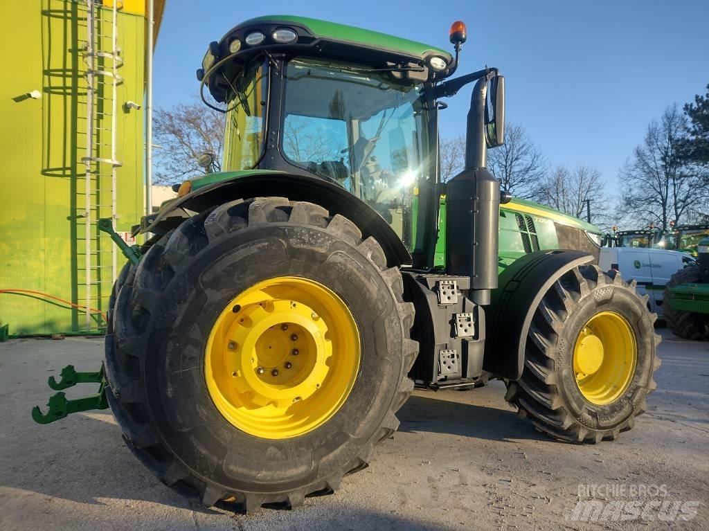 John Deere 7270 R Трактора