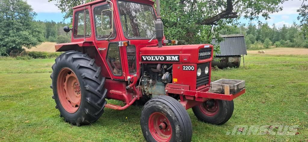 Volvo BM 2200 Трактора