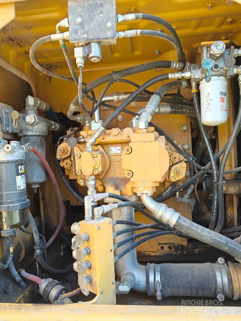 CAT 320 EL Гусеничные экскаваторы