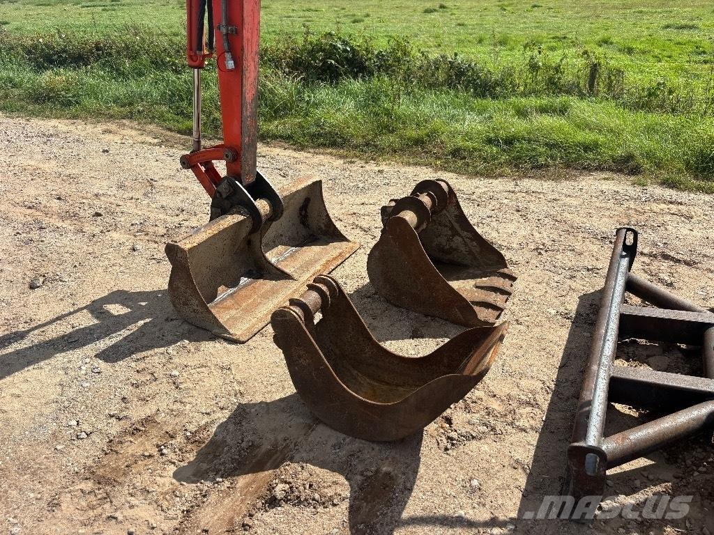 Kubota KX 121-3 Мини-экскаваторы