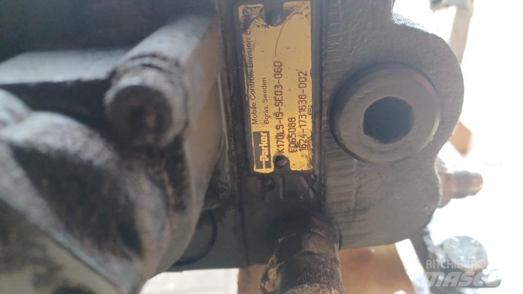 John Deere 1270 D Гидравлическая система