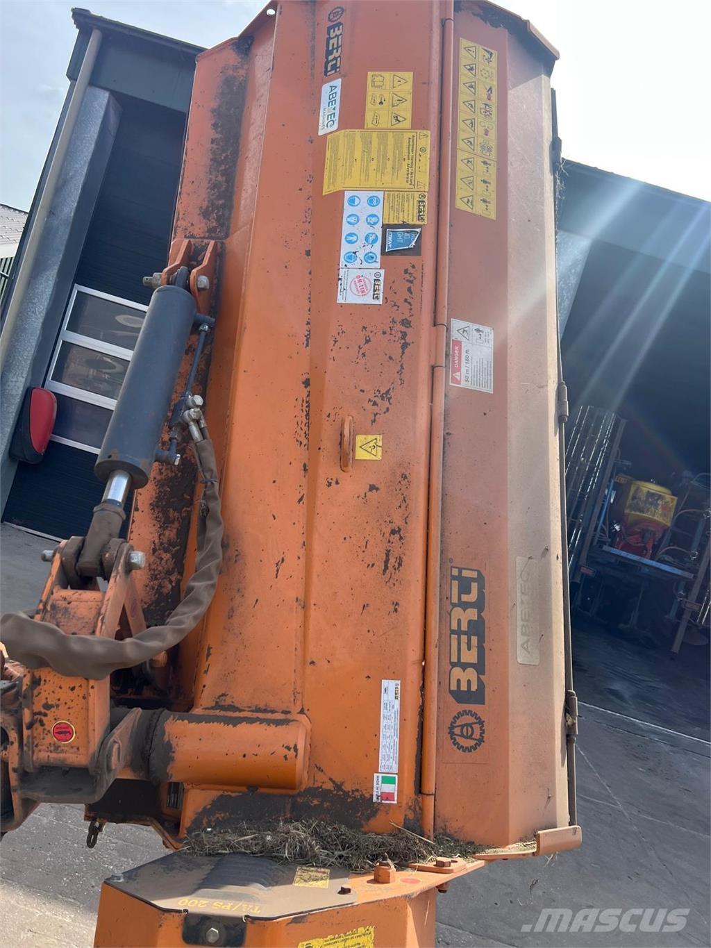 Berti TAPS 200 Грубые косилки