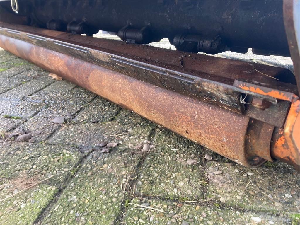  Cancela TGB-180D Грубые косилки