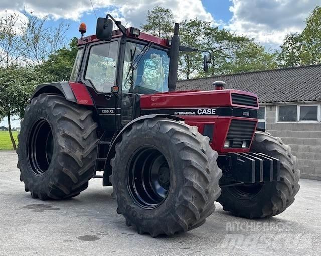 Case IH 1255 XL Трактора