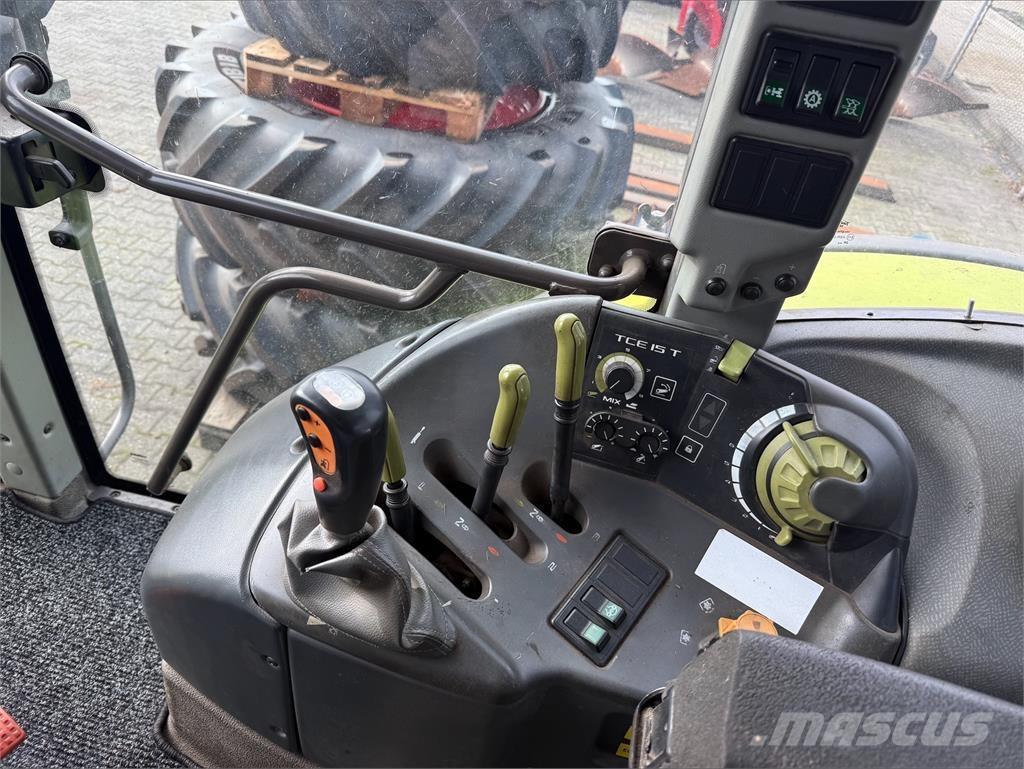 CLAAS Ares 697 ATZ Трактора