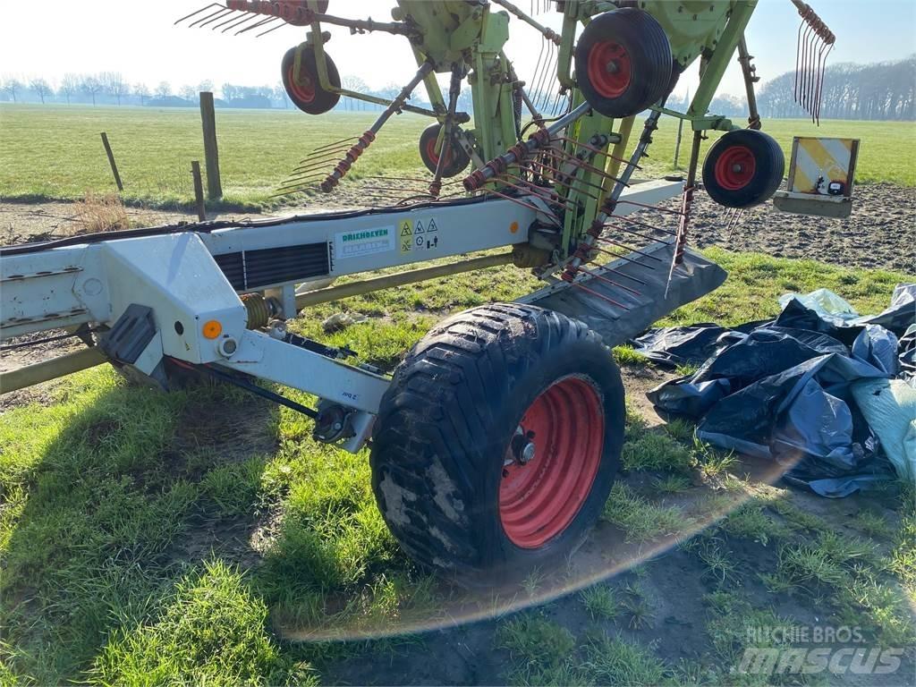 CLAAS liner 3000 Грабли-ворошилки
